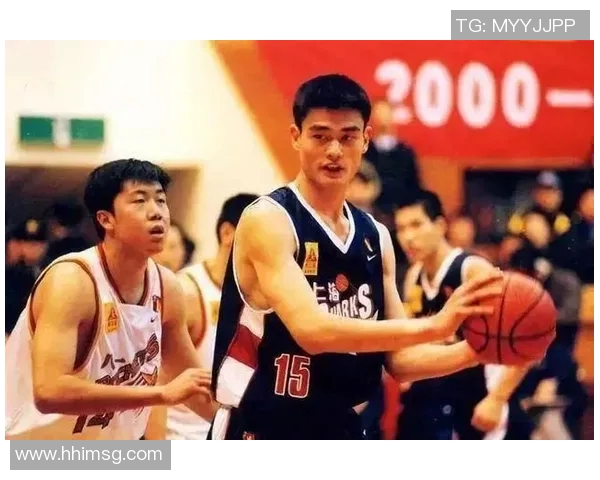 姚明荣获国际篮球杰出贡献奖展现中国篮球的辉煌成就与影响力